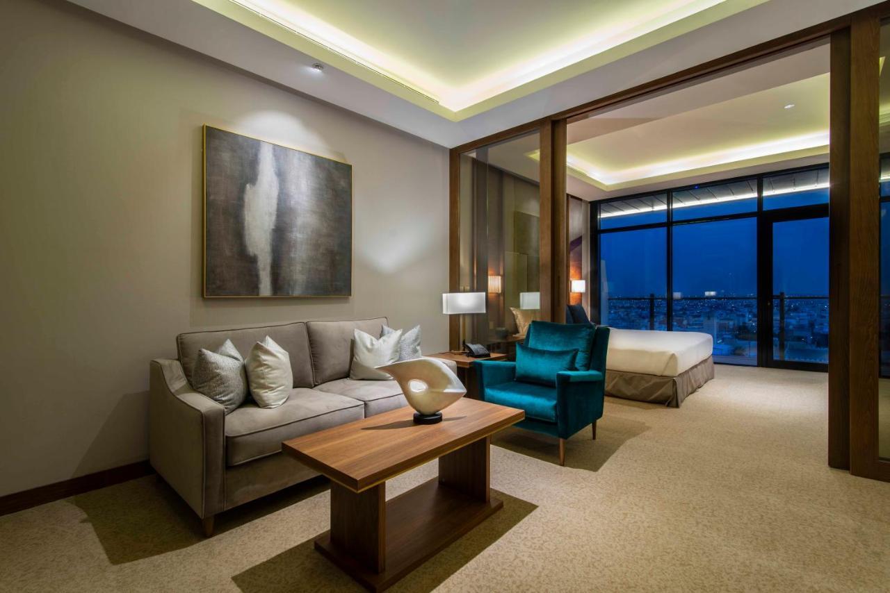 Waw Hotel Suites King Abdullah Road Riad Exterior foto